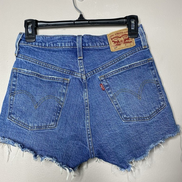 Levi's 501 High Rise Cut Off Distressed Button Fly Jean Shorts Sz 26 Medium Wash - Picture 2 of 12